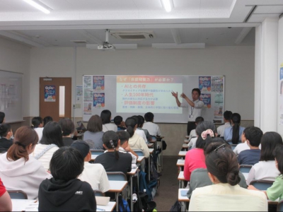 村上校長も熱を込めて説明！